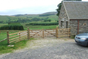 Tomnagairn Cottage